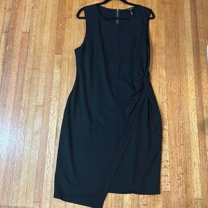 Black Robert Rodriguez dress with pockets. Size XL comfy and classy silver zip
